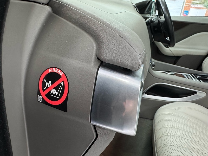 Used Jaguar F-Pace 2017 for sale - 76845874: Photo 73