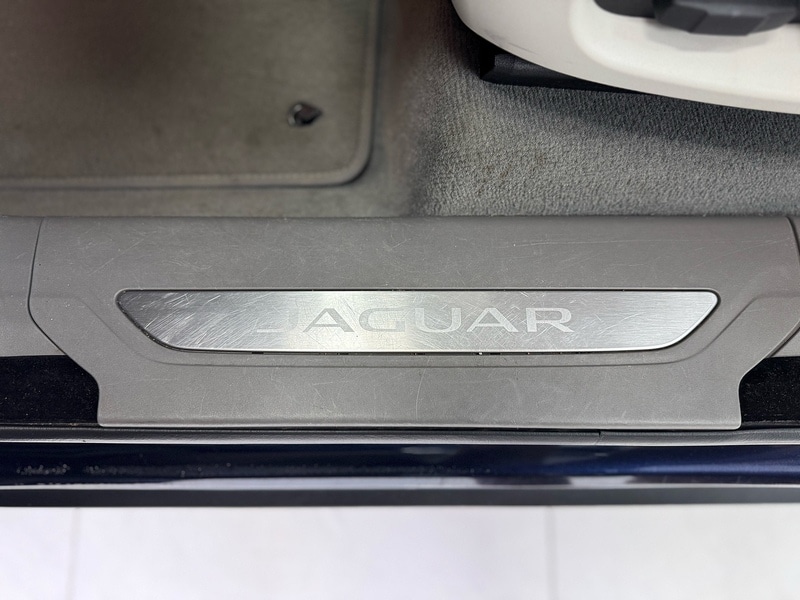 Used Jaguar F-Pace 2017 for sale - 76845874: Photo 79