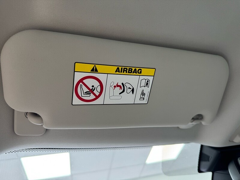 Used Jaguar F-Pace 2017 for sale - 76845874: Photo 81