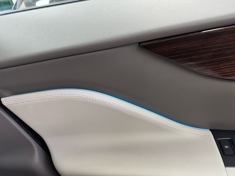 Used Jaguar F-Pace 2017 for sale - 76845874: Photo 86