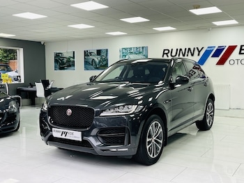 Used Jaguar F-Pace 2017 for sale - 76040035: Photo