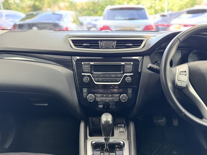 Used Nissan Qashqai 2015 for sale - 75961208: Photo 18