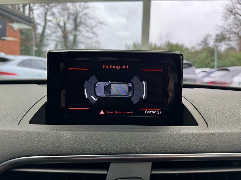 Used Audi Q3 2017 for sale - 76986544: Photo 35