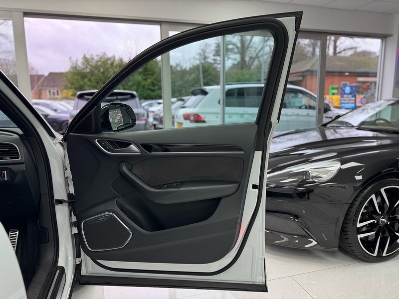 Used Audi Q3 2017 for sale - 76986544: Photo 56