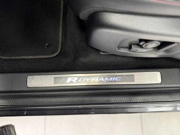 Used Land Rover Discovery Sport 2020 for sale - 76267438: Photo 74