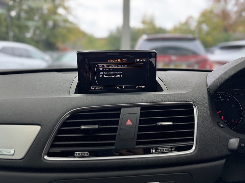 Used Audi Q3 2015 for sale - 76527276: Photo 28