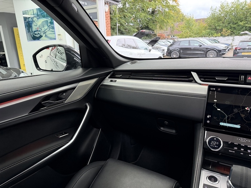Used Jaguar F-Pace 2022 for sale - 76267444: Photo 21