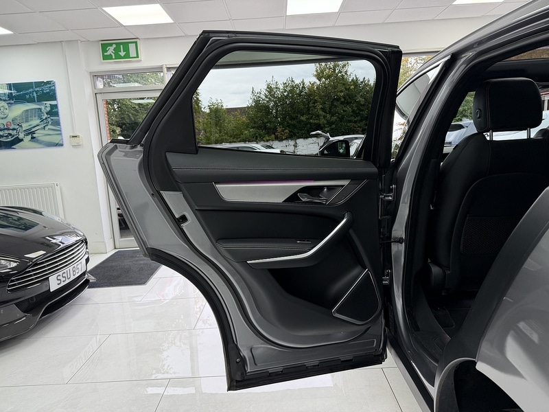 Used Jaguar F-Pace 2022 for sale - 76267444: Photo 60