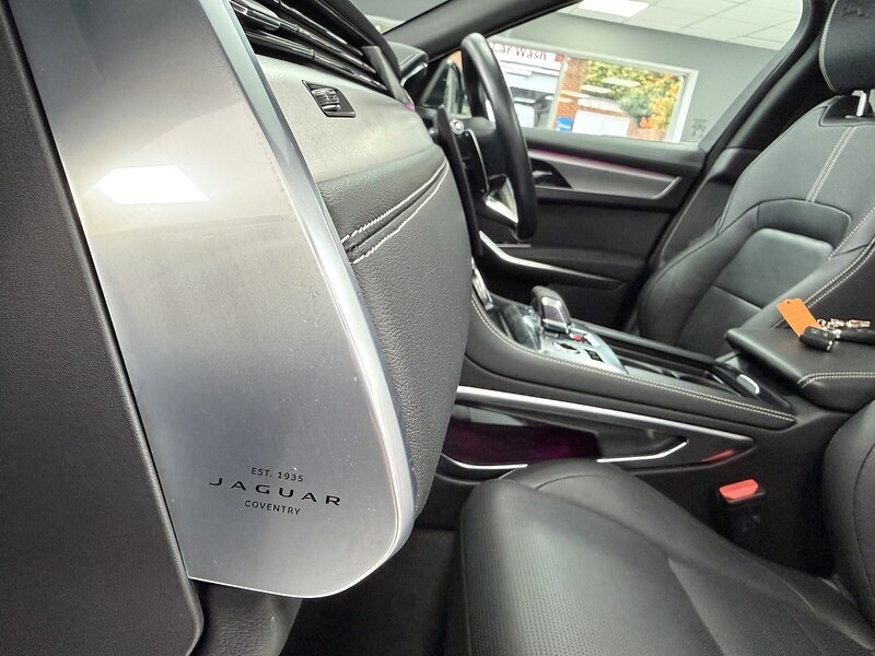 Used Jaguar F-Pace 2022 for sale - 76267444: Photo 65
