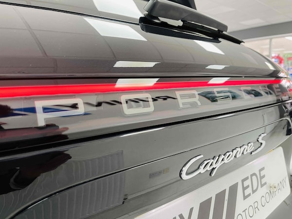 Used Porsche Cayenne 2018 for sale - 75456981: Photo 10