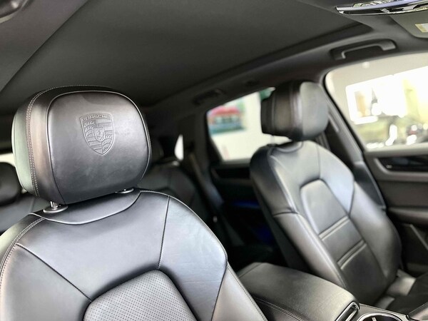 Used Porsche Cayenne 2018 for sale - 75456981: Photo 34
