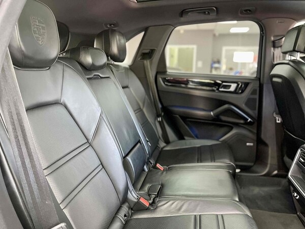 Used Porsche Cayenne 2018 for sale - 75456981: Photo 42