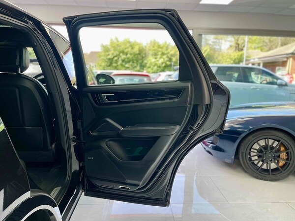 Used Porsche Cayenne 2018 for sale - 75456981: Photo 46