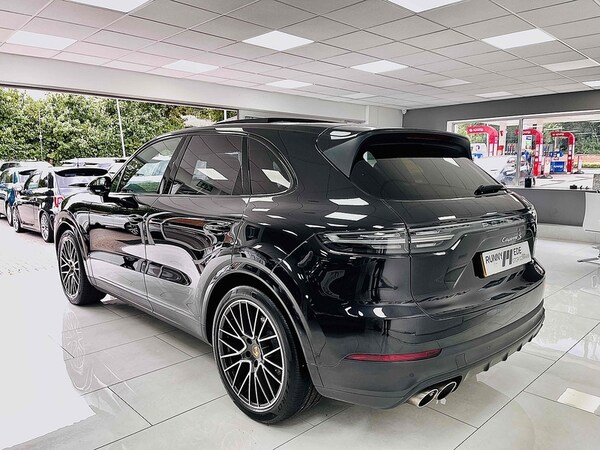Used Porsche Cayenne 2018 for sale - 75456981: Photo 5