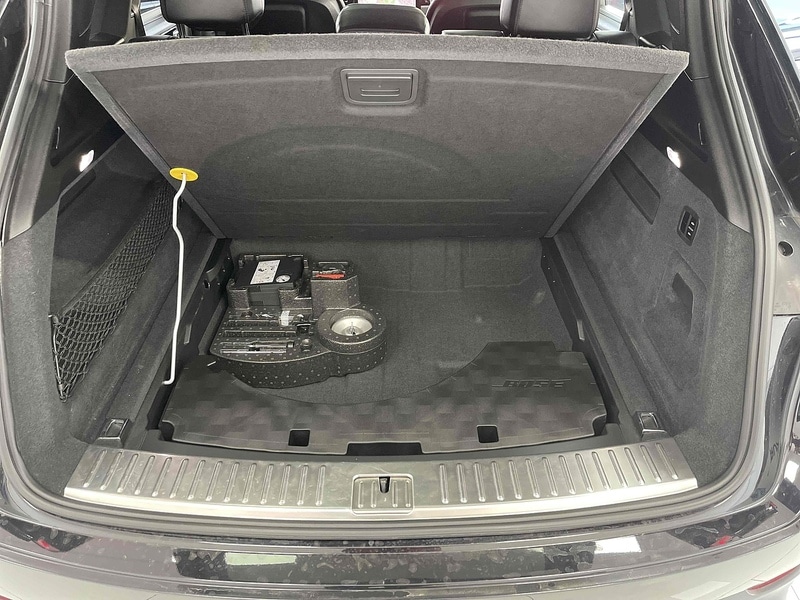 Vehicle 76