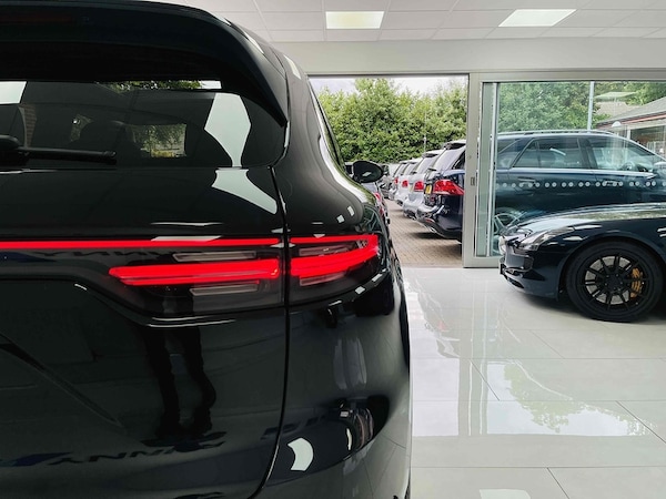 Used Porsche Cayenne 2018 for sale - 75456981: Photo 8