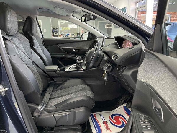 Used Peugeot 5008 2019 for sale - 76173489: Photo 28