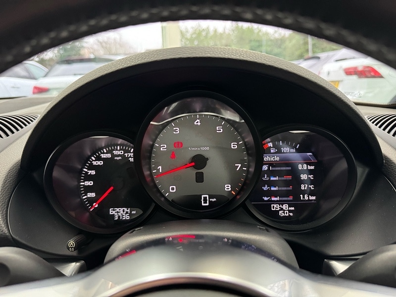 Used Porsche Cayman 2017 for sale - 76986545: Photo 24