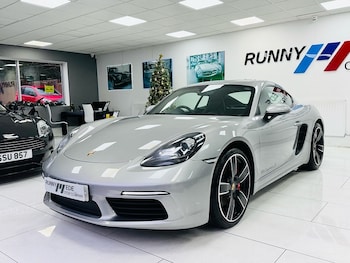 Used Porsche Cayman 2017 for sale - 76986545: Photo
