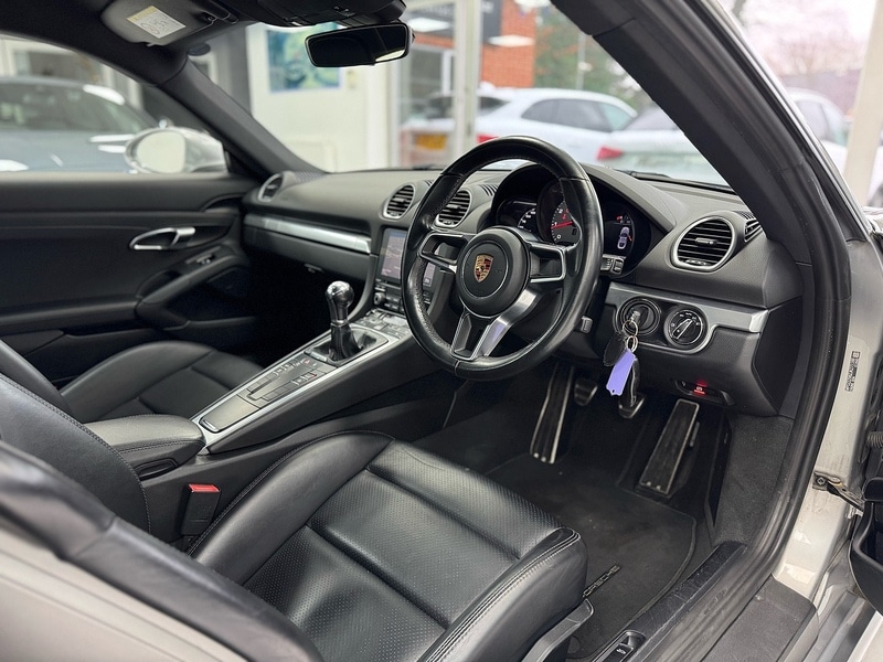 Used Porsche Cayman 2017 for sale - 76986545: Photo 42