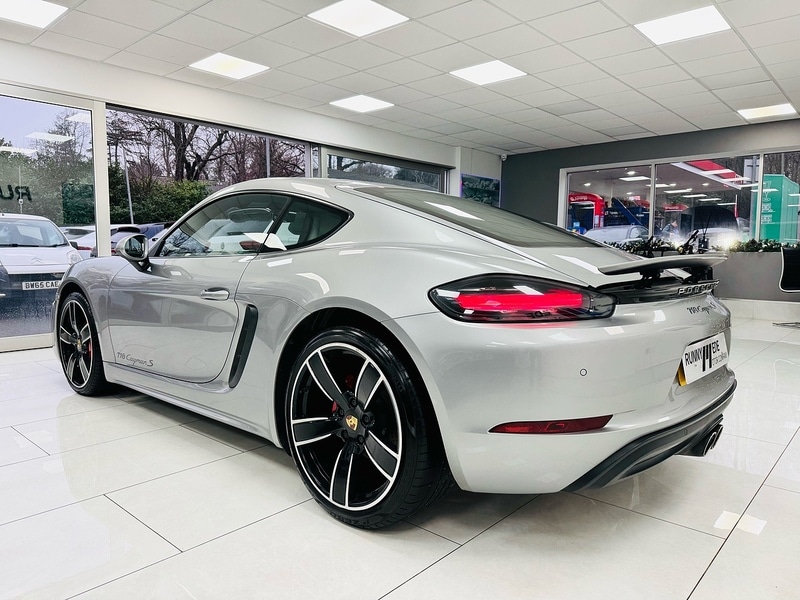 Used Porsche Cayman 2017 for sale - 76986545: Photo 5