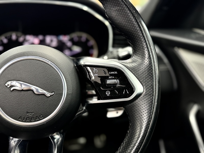 Used Jaguar F-Pace 2022 for sale - 76392270: Photo 27