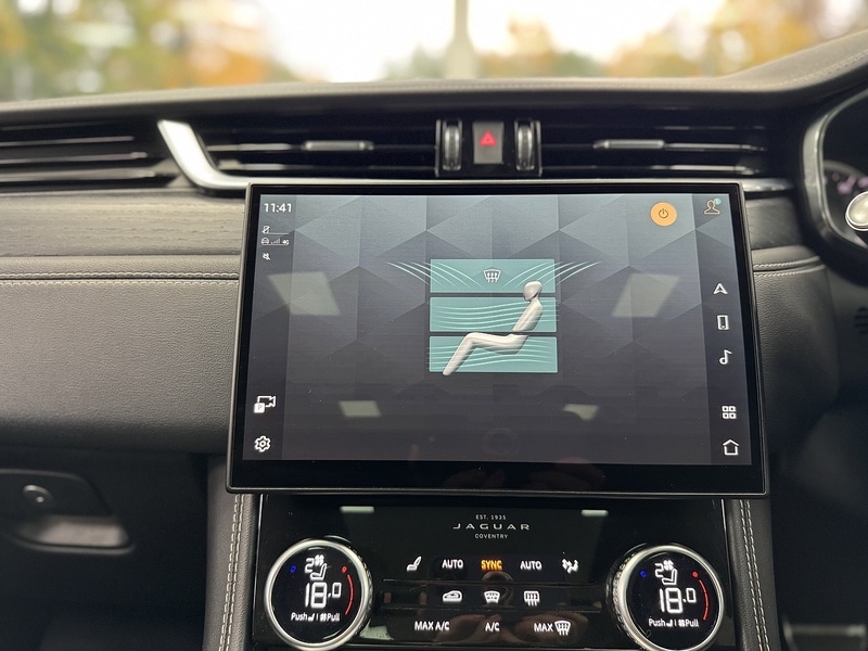 Used Jaguar F-Pace 2022 for sale - 76392270: Photo 33