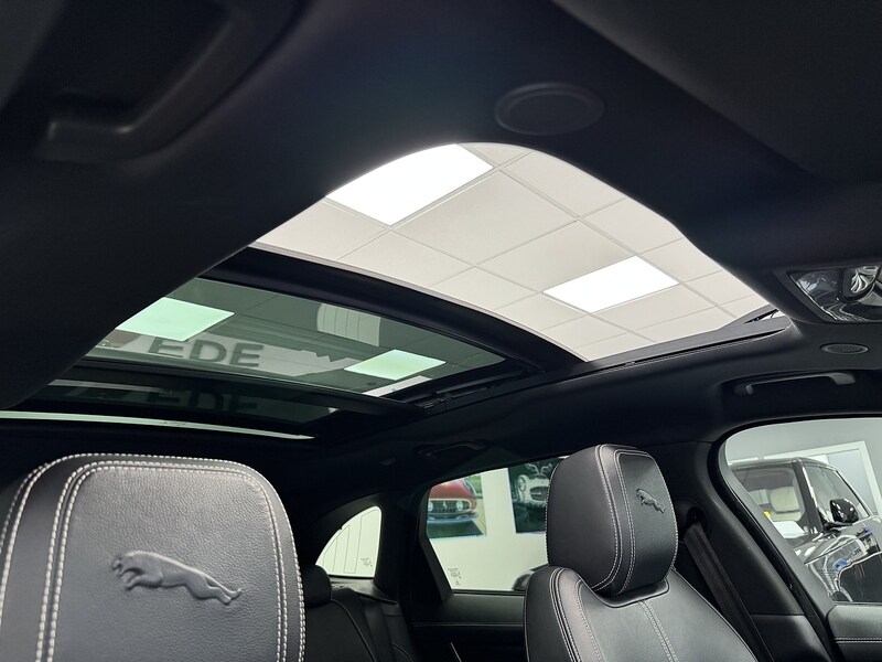 Used Jaguar F-Pace 2022 for sale - 76392270: Photo 52