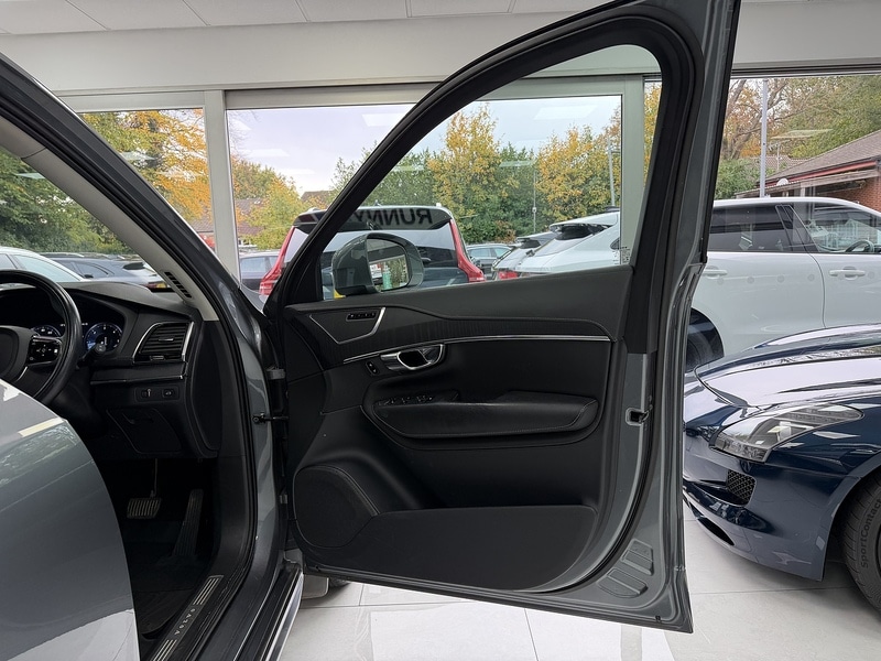 Used Volvo XC90 2020 for sale - 76364424: Photo 42