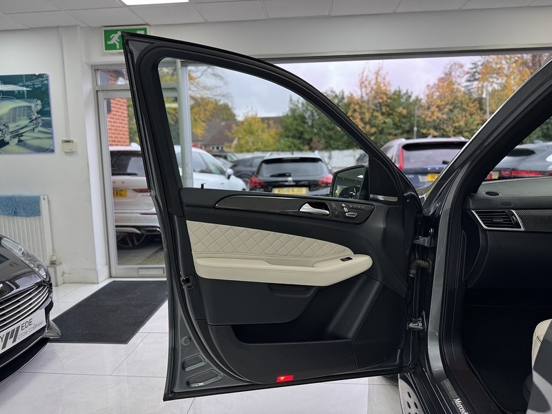 Used Mercedes-Benz GLE 2018 for sale - 76510332: Photo 76