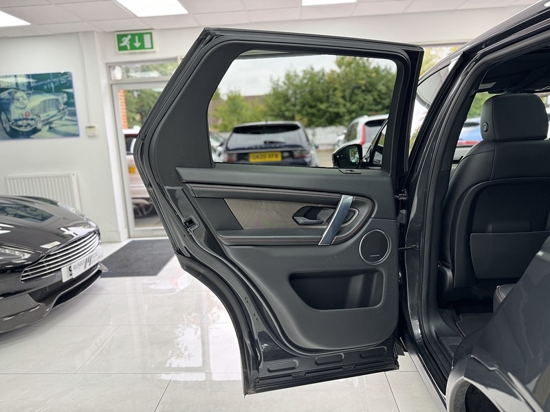 Used Land Rover Discovery Sport 2020 for sale - 76527277: Photo 67