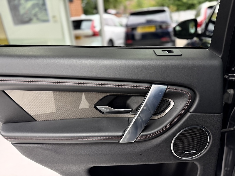 Used Land Rover Discovery Sport 2020 for sale - 76527277: Photo 68