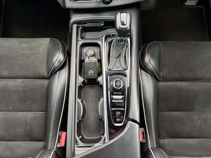 Used Volvo XC90 2017 for sale - 75932472: Photo 34