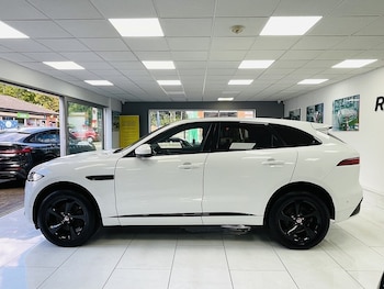 Used Jaguar F-Pace 2021 for sale - 75802416: Photo