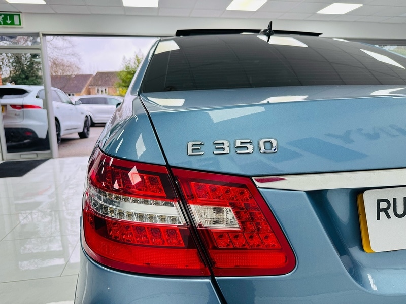 Used Mercedes-Benz E Class 2010 for sale - 77003383: Photo 16