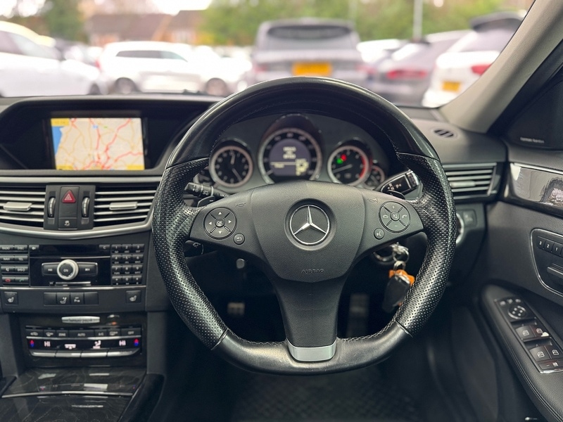 Used Mercedes-Benz E Class 2010 for sale - 77003383: Photo 24