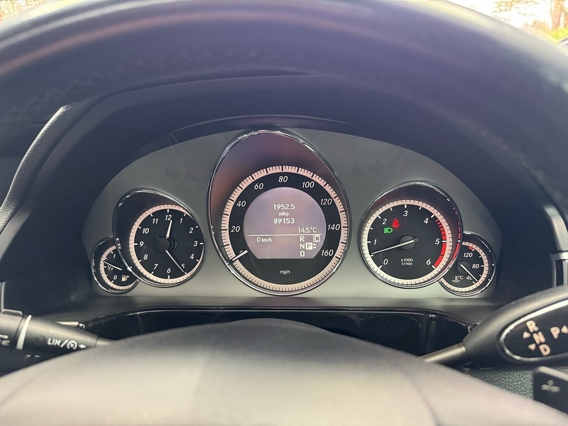 Used Mercedes-Benz E Class 2010 for sale - 77003383: Photo 25