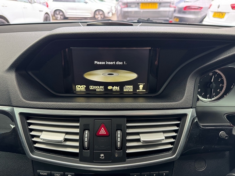 Used Mercedes-Benz E Class 2010 for sale - 77003383: Photo 33