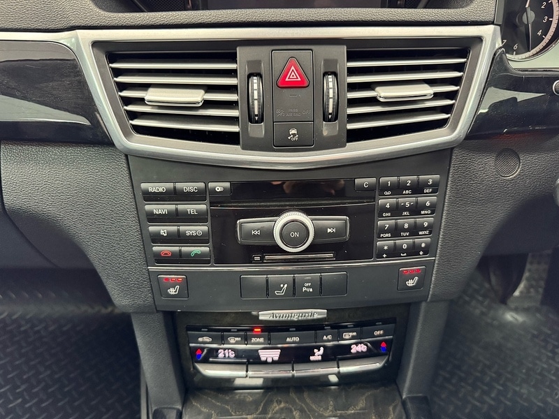 Used Mercedes-Benz E Class 2010 for sale - 77003383: Photo 36