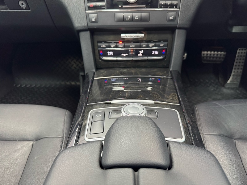 Used Mercedes-Benz E Class 2010 for sale - 77003383: Photo 39