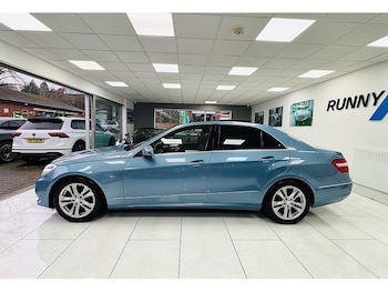 Used Mercedes-Benz E Class 2010 for sale - 77003383: Photo