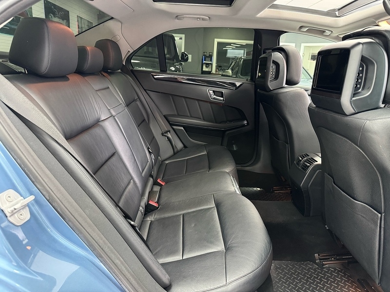 Used Mercedes-Benz E Class 2010 for sale - 77003383: Photo 62