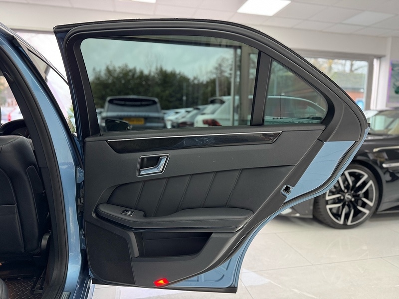 Used Mercedes-Benz E Class 2010 for sale - 77003383: Photo 66