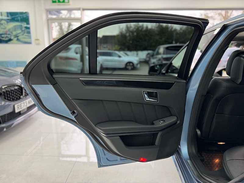 Used Mercedes-Benz E Class 2010 for sale - 77003383: Photo 72