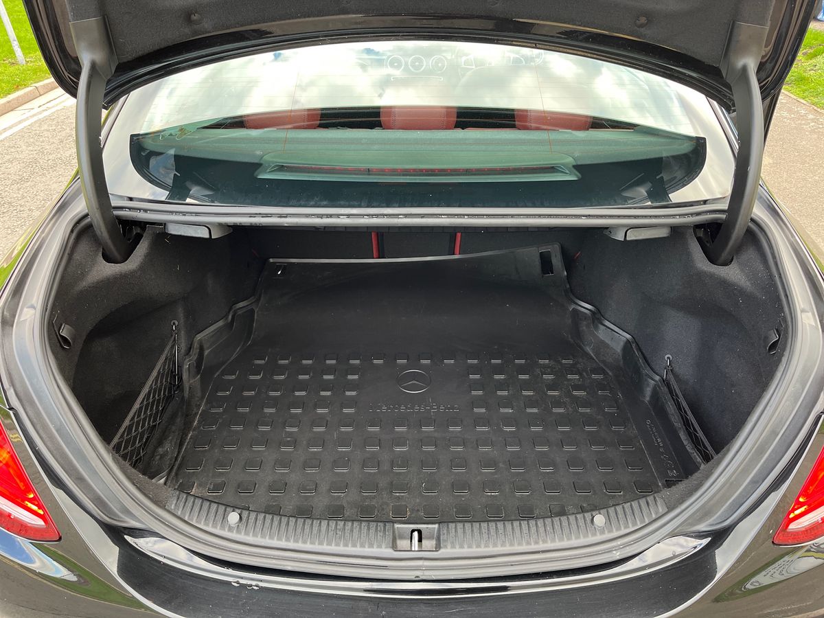 Used Mercedes-Benz C Class 2018 for sale - 76910888: Photo 11