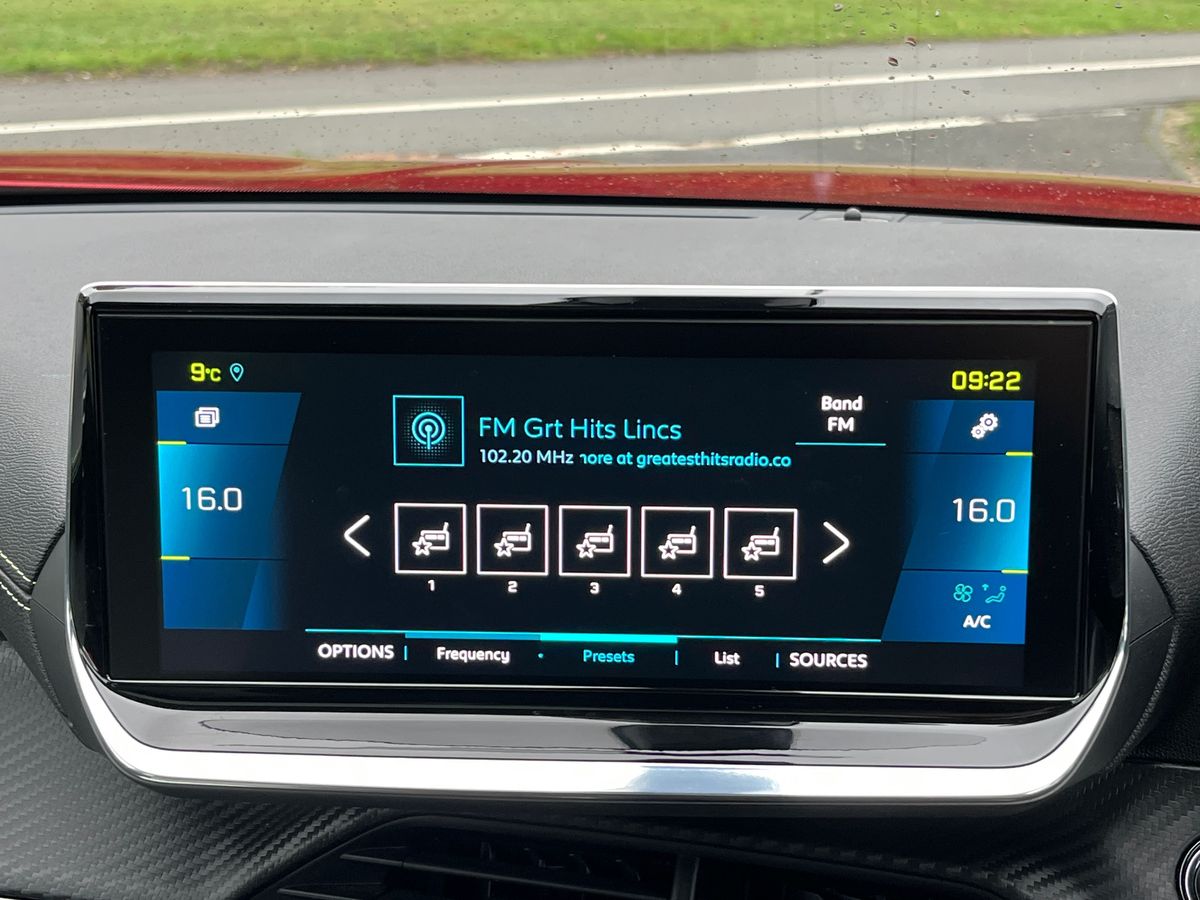 Used Peugeot E-2008 2021 for sale - 76477679: Photo 20