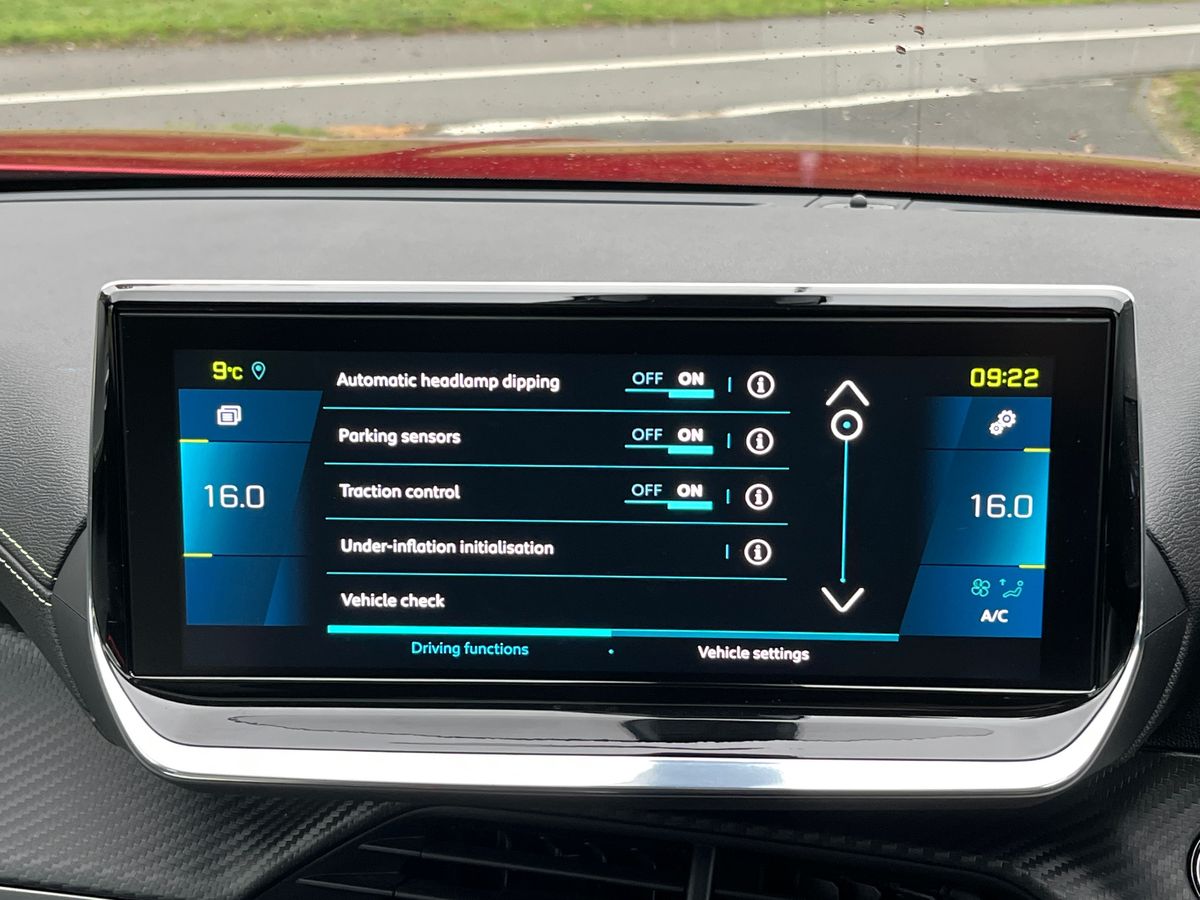 Used Peugeot E-2008 2021 for sale - 76477679: Photo 22