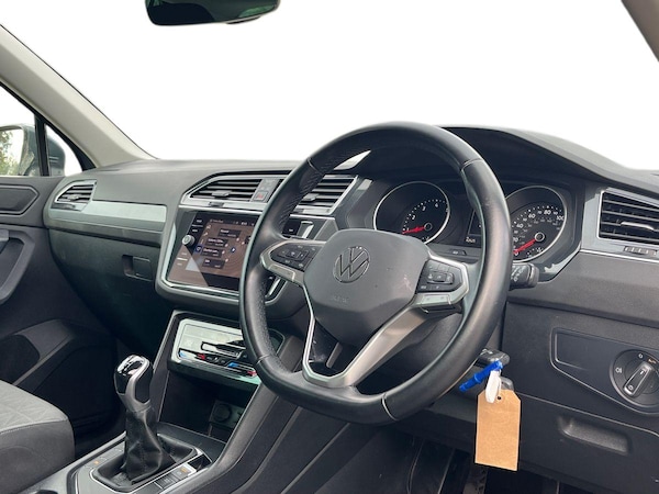 Used Volkswagen Tiguan 2021 for sale - 76268104: Photo 5