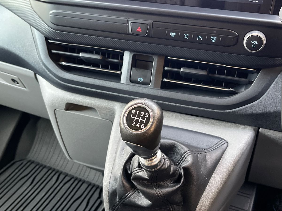 Used Ford Transit Custom 2024 for sale - 76510556: Photo 24