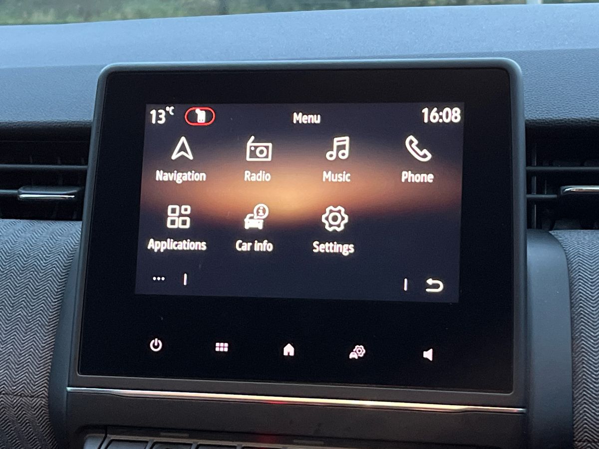 Used Renault Clio 2025 for sale - 76547498: Photo 21